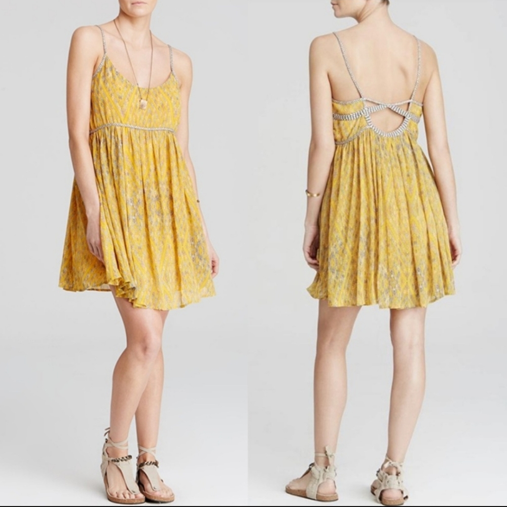 Free people yellow periscopes in the sky baby doll